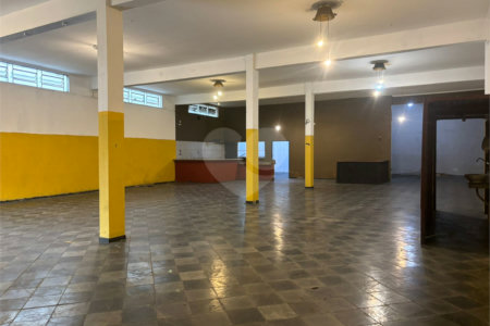 Salão para alugar em Vila Monteiro, Poá, SP