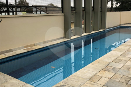 Casa à venda com 3 suítes no condomínio Villaggio Belvedere, São Paulo - SP