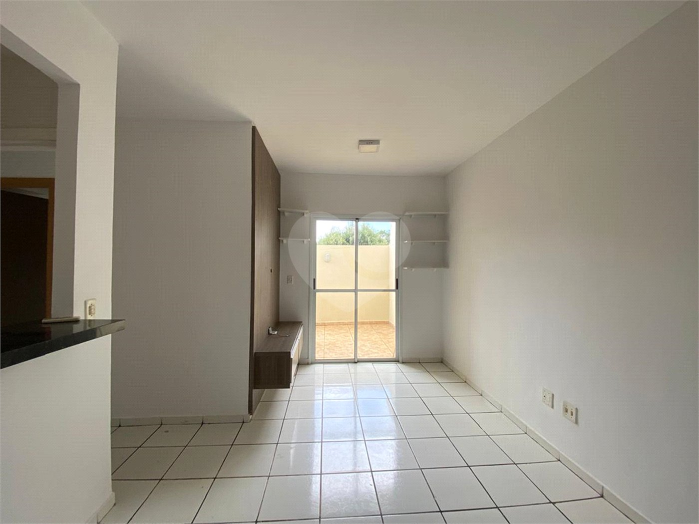 Apartamento à venda com 2 quartos, sendo 1 suíte,  em Parque Residencial das Nações Indígenas, Cuiabá, MT