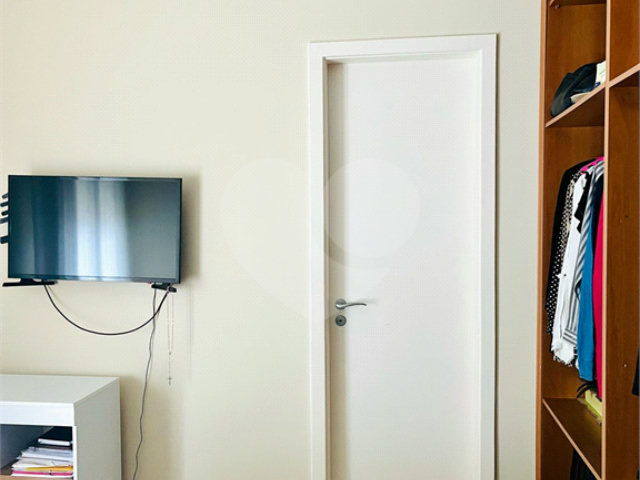Casa à venda com 3 quartos, sendo 2 suítes,  no condomínio Res Green Villagge, São Paulo - SP