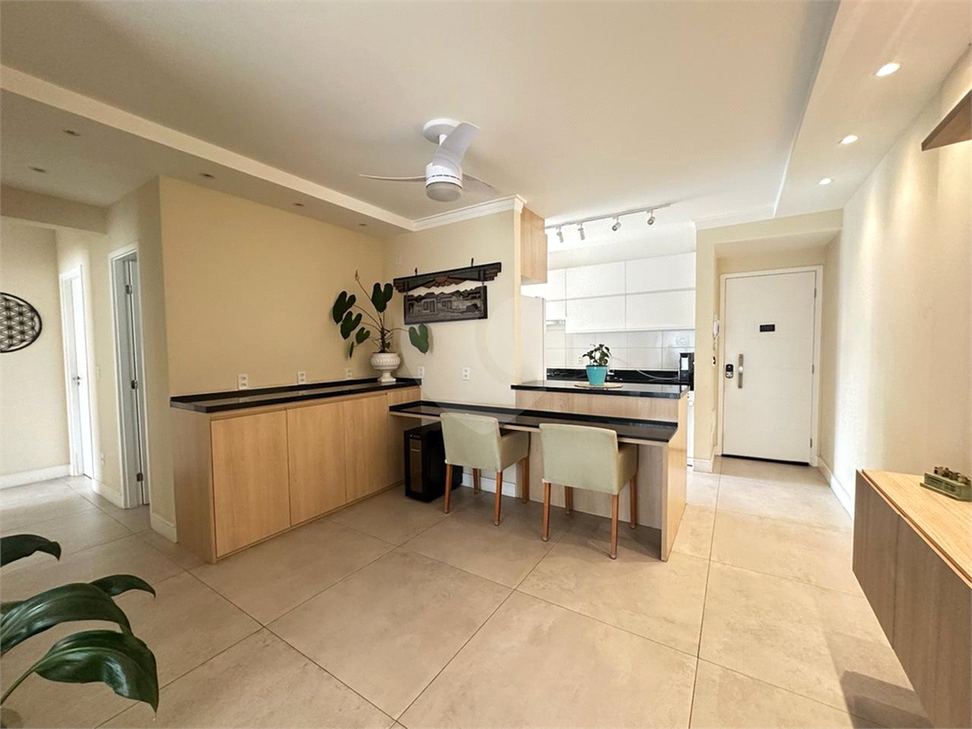 Apartamento à venda com 3 quartos, sendo 1 suíte, em Vila Andrade, São Paulo, SP