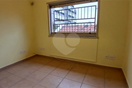 Sobrado para alugar com 4 quartos em Vila Mariana, São Paulo, SP
