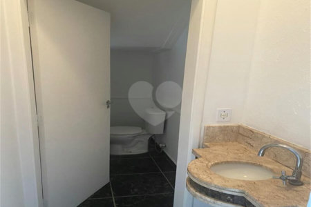 Casa à venda com 3 quartos, sendo 1 suíte, no condomínio Portal das Acacias, Indaiatuba - SP
