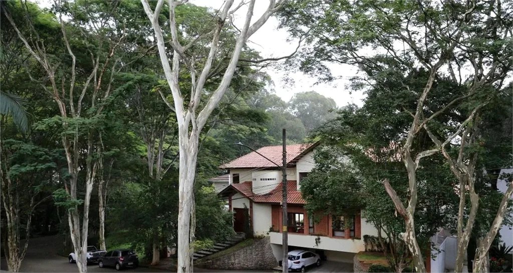 Casa à venda com 3 suítes no condomínio Residencial Morumbi, São Paulo - SP