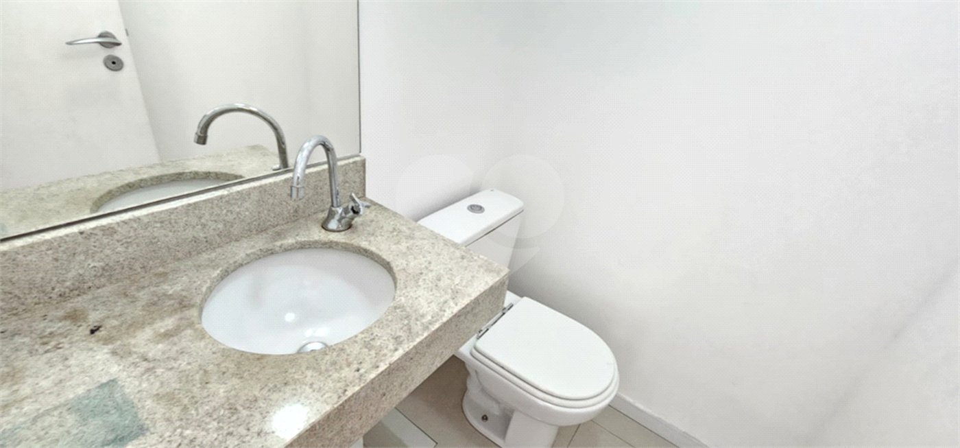 Apartamento à venda com 3 quartos, sendo 1 suíte, em Água Branca, São Paulo, SP