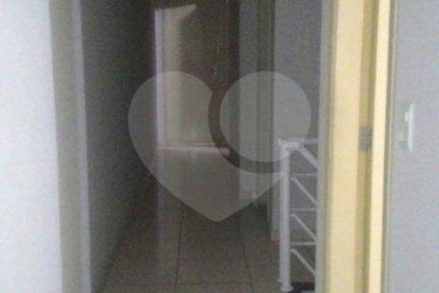 Sobrado à venda com 4 quartos, sendo 1 suíte, em Vila Medeiros, São Paulo, SP