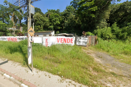Área de Terra à venda em Jardim Itamarati, Poá, SP