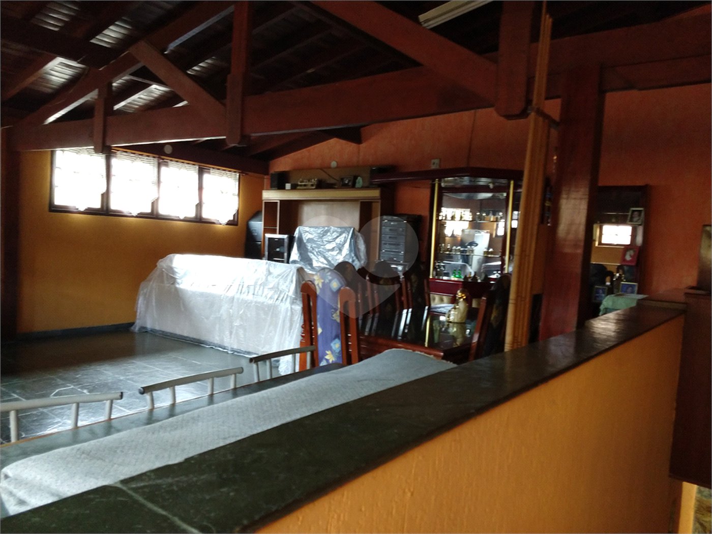 Casa à venda com 3 quartos, sendo 1 suíte,  em Vila Oliveira, Mogi das Cruzes, SP