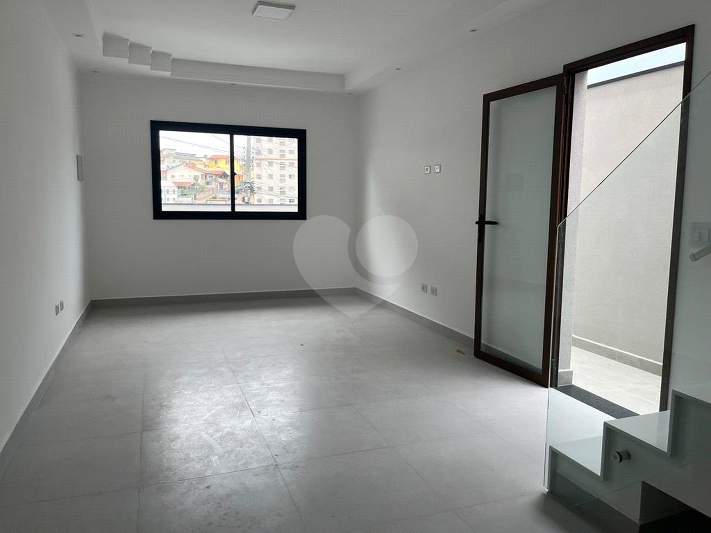 Sobrado à venda com 2 quartos, sendo 1 suíte, em Arujamérica, Arujá, SP