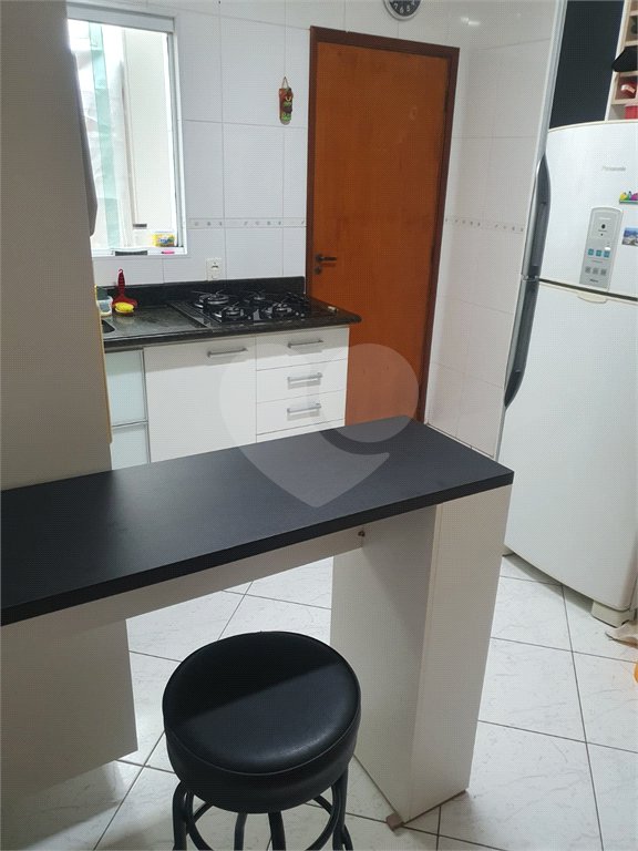 Casa à venda com 2 suítes no condomínio Residencial Maracujás, São Paulo - SP