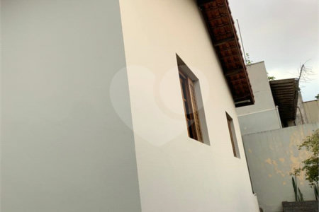 Casa Térrea à venda com 3 suítes em Jardim Petrópolis, São Paulo, SP