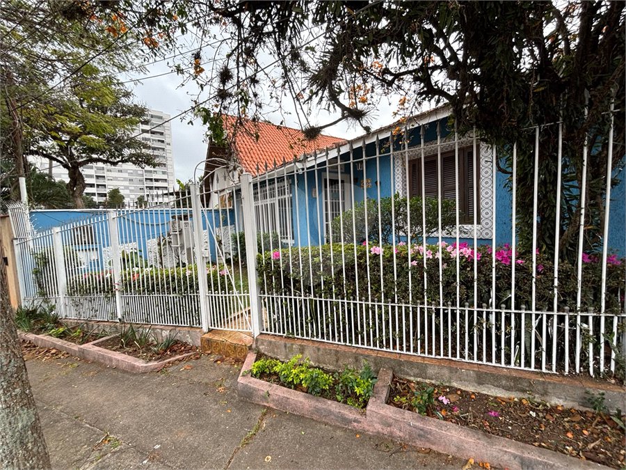 Casa à venda com 3 quartos no condomínio Santa Terezinha, São Paulo - SP