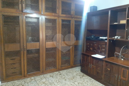 Casa à venda com 4 quartos, sendo 2 suítes, em Jardim Franca, São Paulo, SP