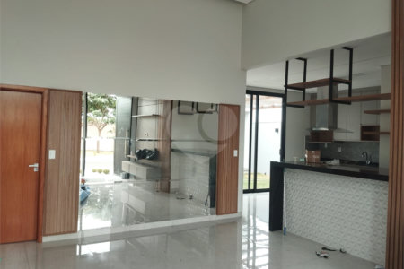 Casa para alugar com 3 quartos, sendo 1 suíte, no condomínio Residencial Reserva do Campo, Araraquara - SP