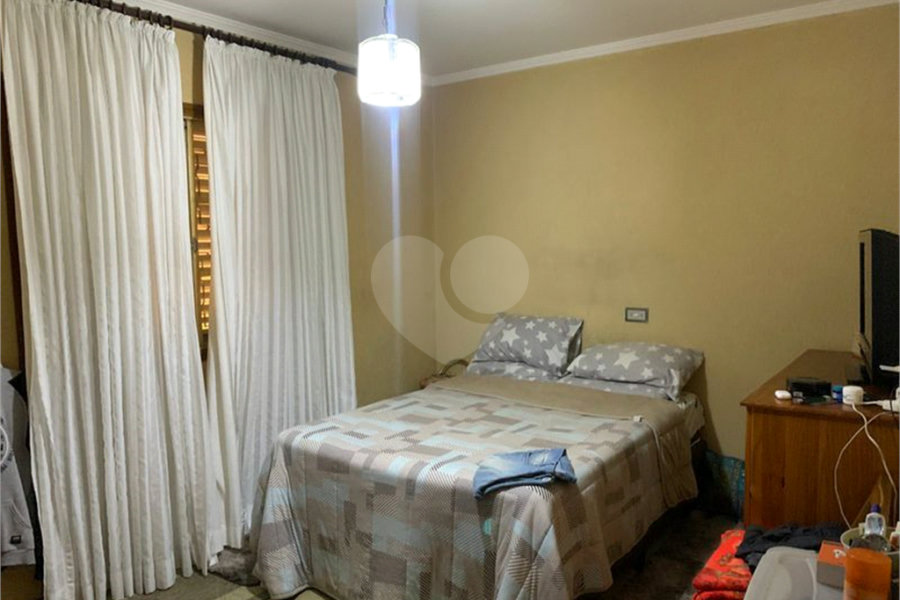 Casa Térrea à venda com 3 quartos, sendo 1 suíte,  em Horto, São Paulo, SP