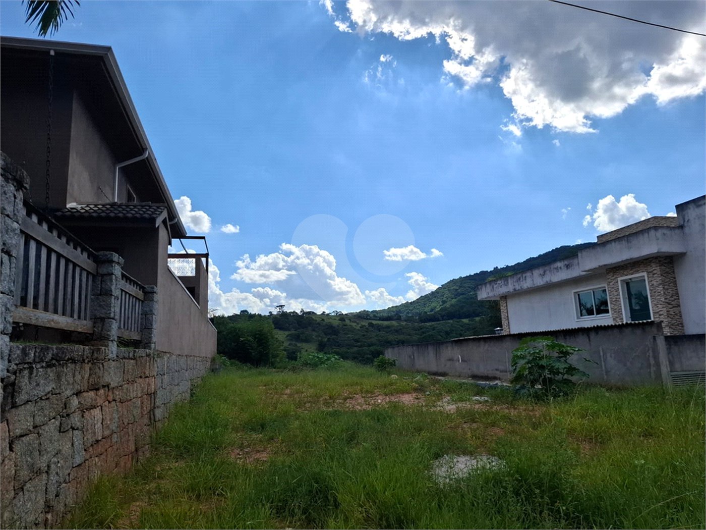 Terreno à venda no condomínio Itaguaçu da Cantareira, São Paulo - SP