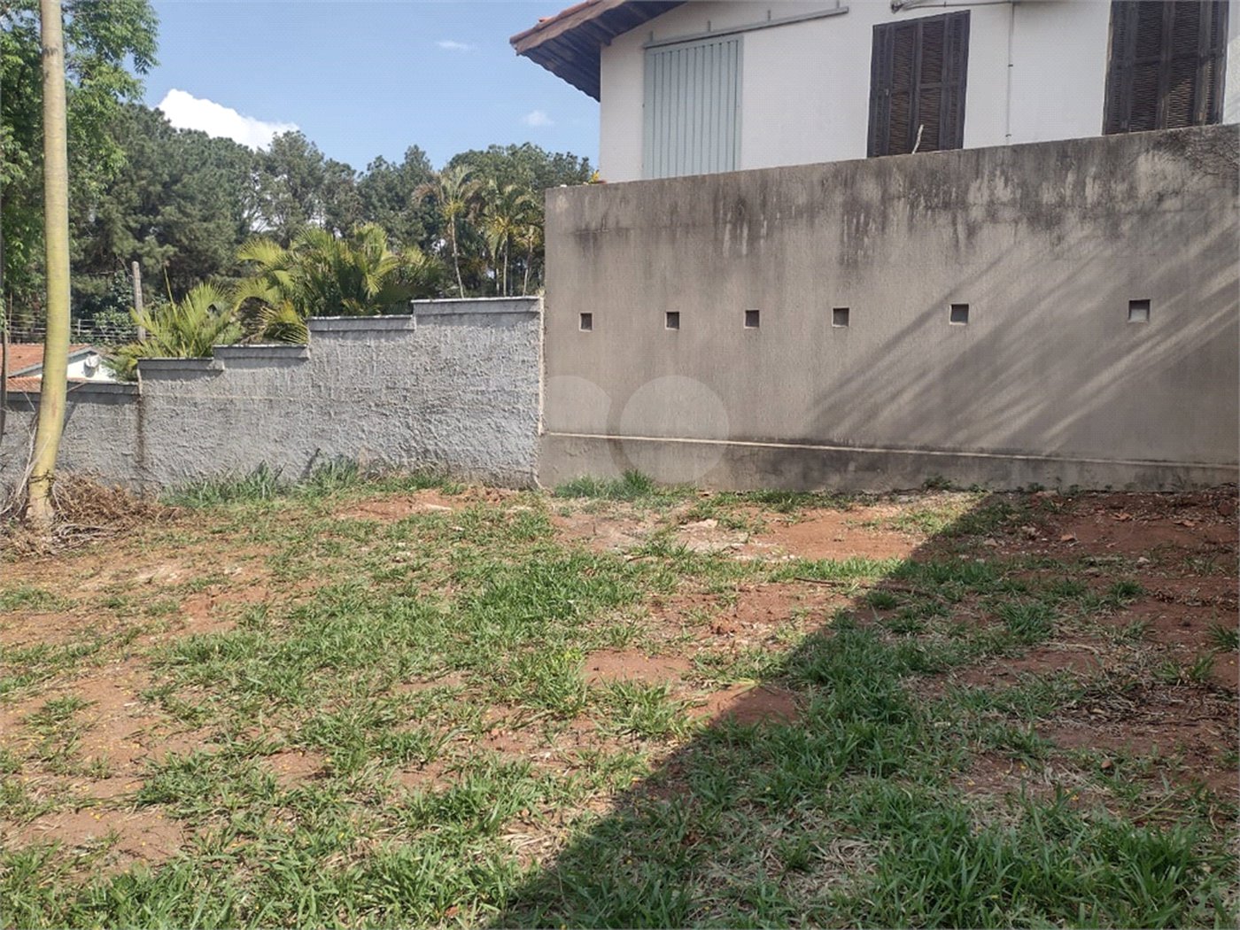 Terreno á venda no Jardim Sambambaia