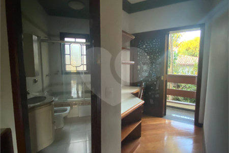 Casa à venda com 3 quartos, sendo 4 suítes,  no condomínio Estância Marambaia, Vinhedo - SP