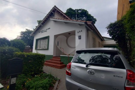 Casa Térrea à venda com 1 quarto em Interlagos, São Paulo, SP