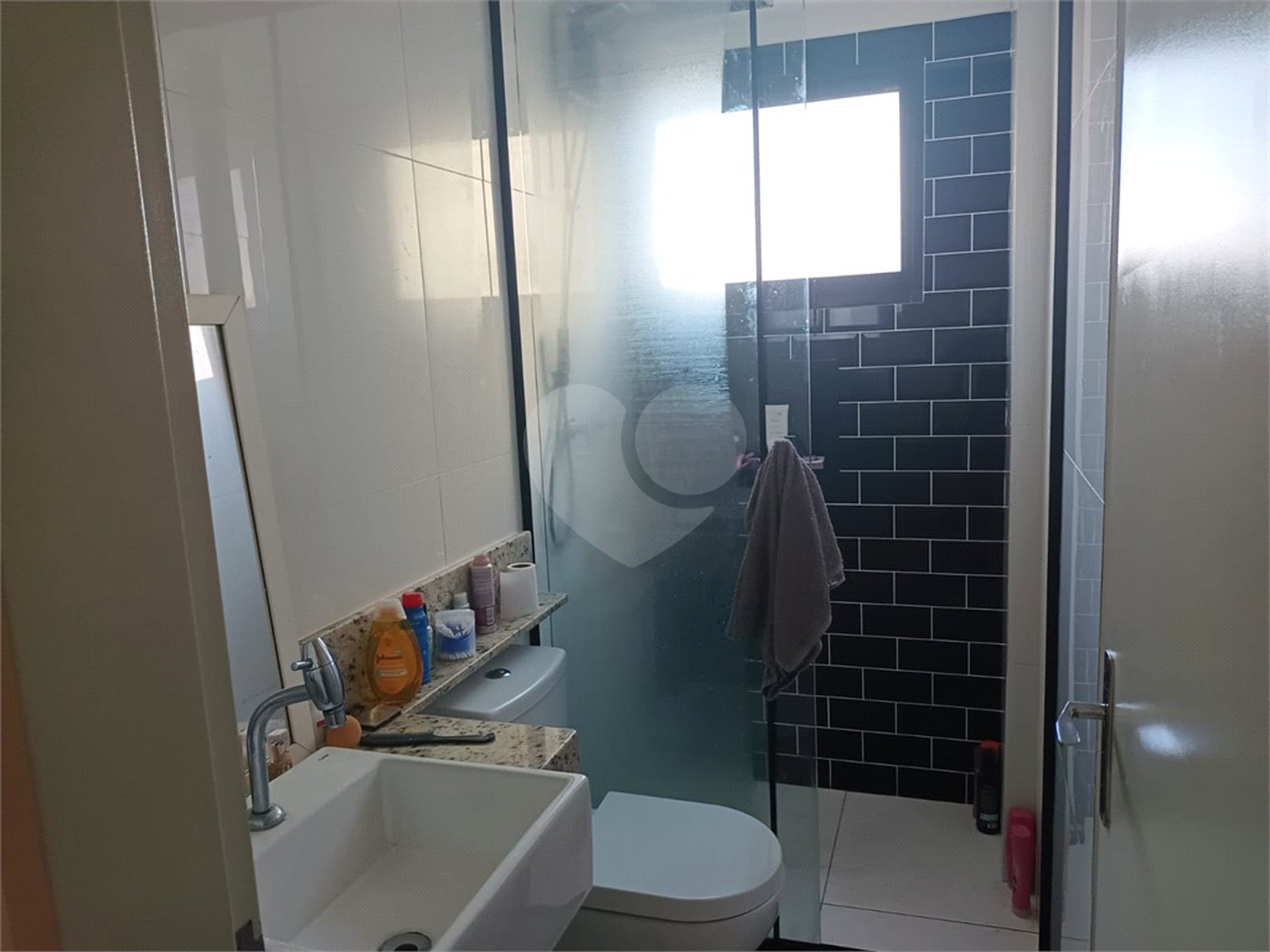 Apartamento à venda com 2 quartos, sendo 1 suíte,  em Chora Menino, São Paulo, SP