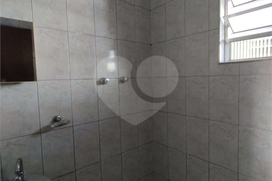 Sobrado à venda com 6 quartos em Vila Nova Cachoeirinha, São Paulo, SP