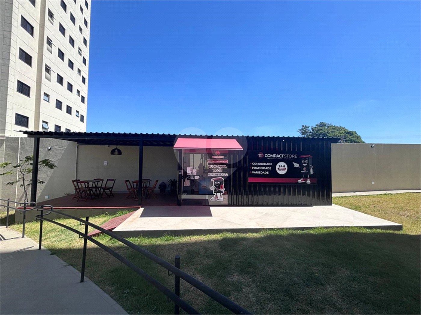 Apartamento à venda com 2 quartos, sendo 1 suíte,  em Vila Barão, Sorocaba, SP