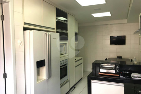 Apartamento à venda com 4 suítes em Chácara Santo Antônio (zona Sul), São Paulo, SP