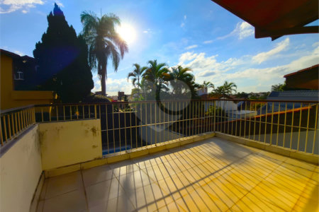 Casa à venda com 4 quartos, sendo 3 suítes,  no condomínio Village D'avignon, Sorocaba - SP