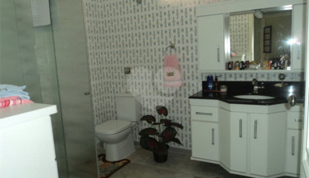 Sobrado à venda com 3 quartos, sendo 1 suíte, em Jaguaré, São Paulo, SP