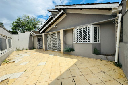 Casa à venda com 3 quartos, sendo 1 suíte, em Vila Galvão, Guarulhos, SP