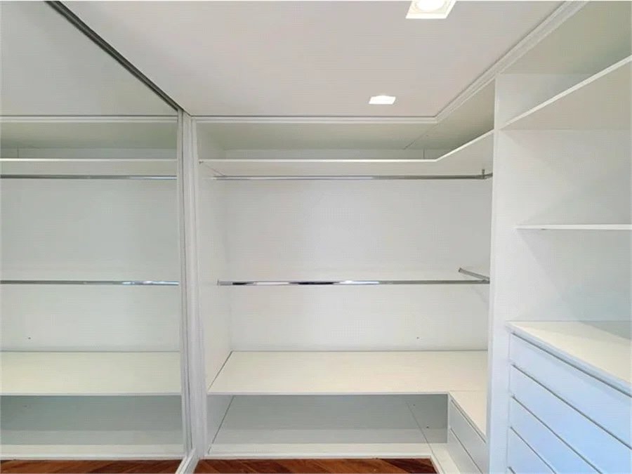 Apartamento para alugar com 2 suítes em Vila Andrade, São Paulo, SP