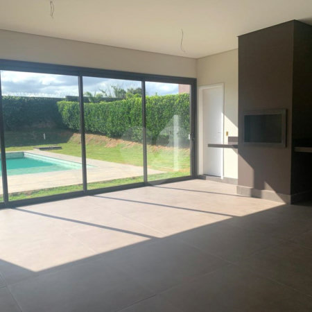 Casa à venda com 4 suítes no condomínio Lago Azul Residencial e Golfe, Araçoiaba da Serra - SP