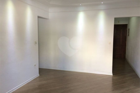 Apartamento à venda ou para alugar com 3 quartos, sendo 1 suíte,  em Vila Alice, Santo André, SP