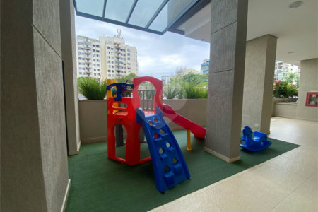 Apartamento à venda com 2 quartos, sendo 1 suíte, em Recreio dos Bandeirantes, Rio de Janeiro, RJ