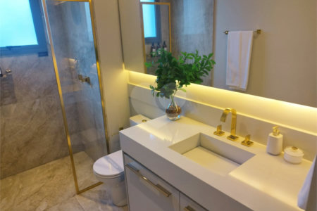 Apartamento à venda com 3 quartos, sendo 2 suítes, em Jardim das Acácias, São Paulo, SP