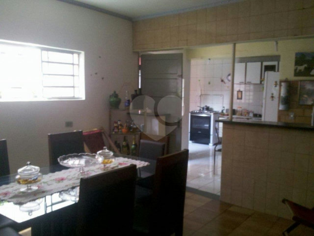 Sobrado à venda com 3 quartos, sendo 1 suíte,  em Tremembé, São Paulo, SP