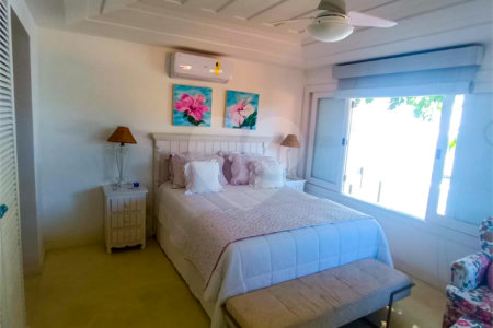 Casa à venda com 5 quartos, sendo 4 suítes, em Manguinhos, Armação dos Búzios, RJ