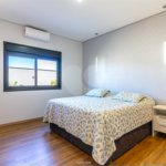 Casa à venda com 4 suítes no condomínio Residencial dos Lagos, Itupeva - SP