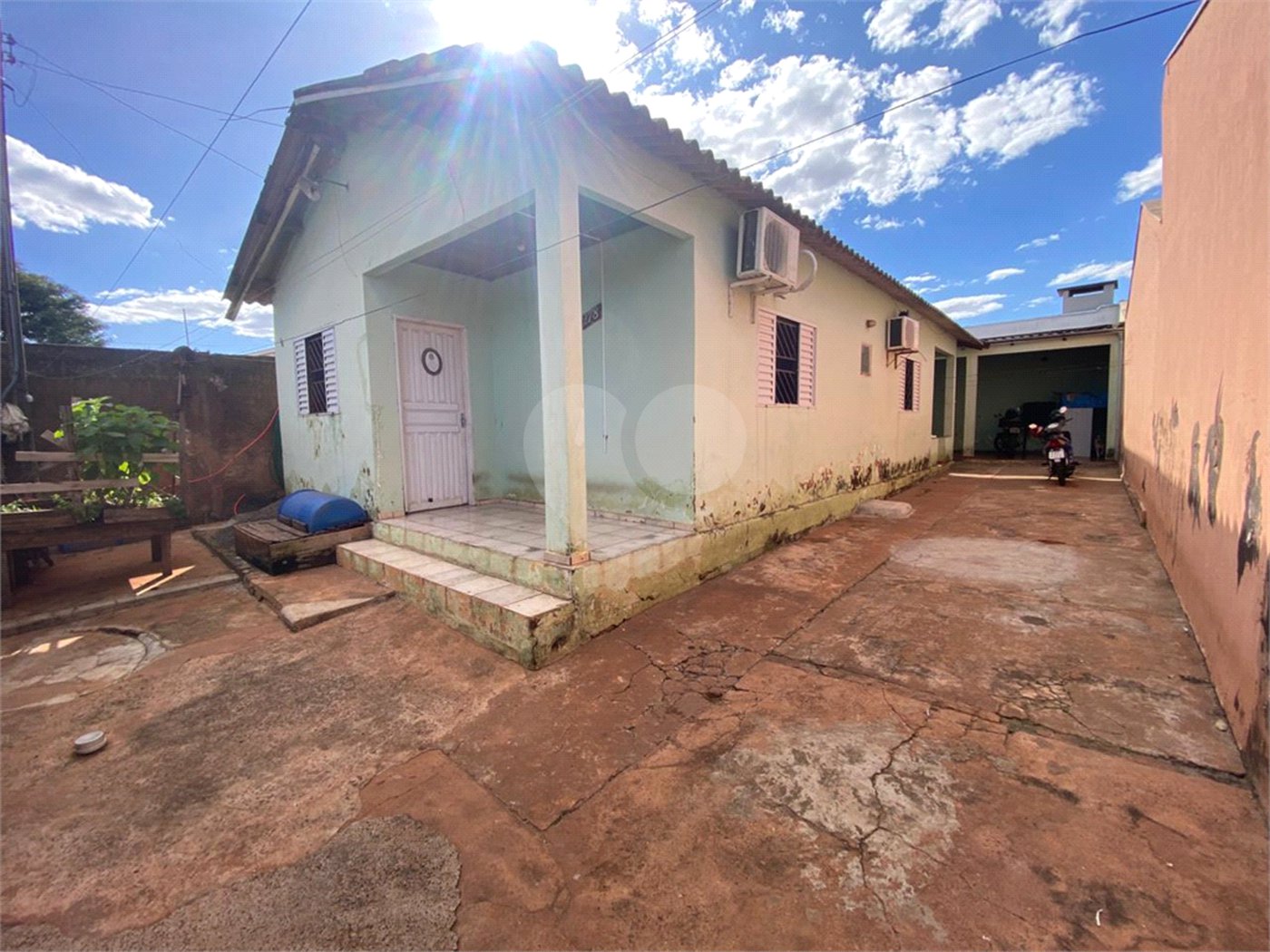 Casa à venda com 2 quartos em Residencial Ponta Porã I, Ponta Porã, MS