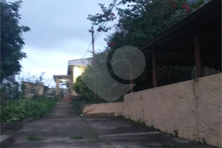 Terreno à venda com 3 quartos em Chora Menino, São Paulo, SP