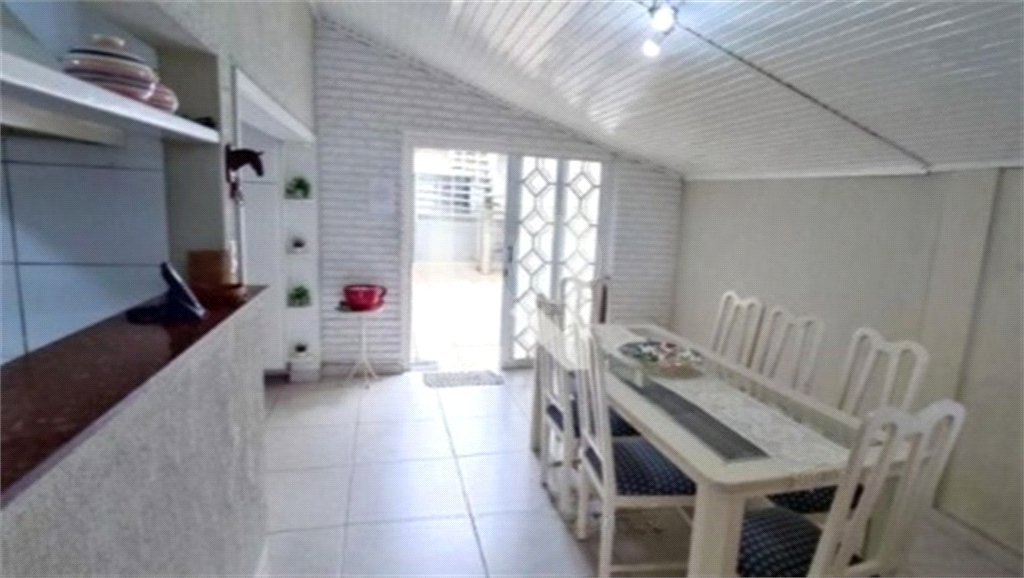 Casa à venda ou para alugar com 4 quartos, sendo 1 suíte, em Jardim Messina, Jundiaí, SP