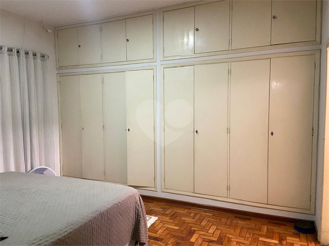 Casa à venda com 3 quartos, sendo 1 suíte, no Centro, Araraquara, SP