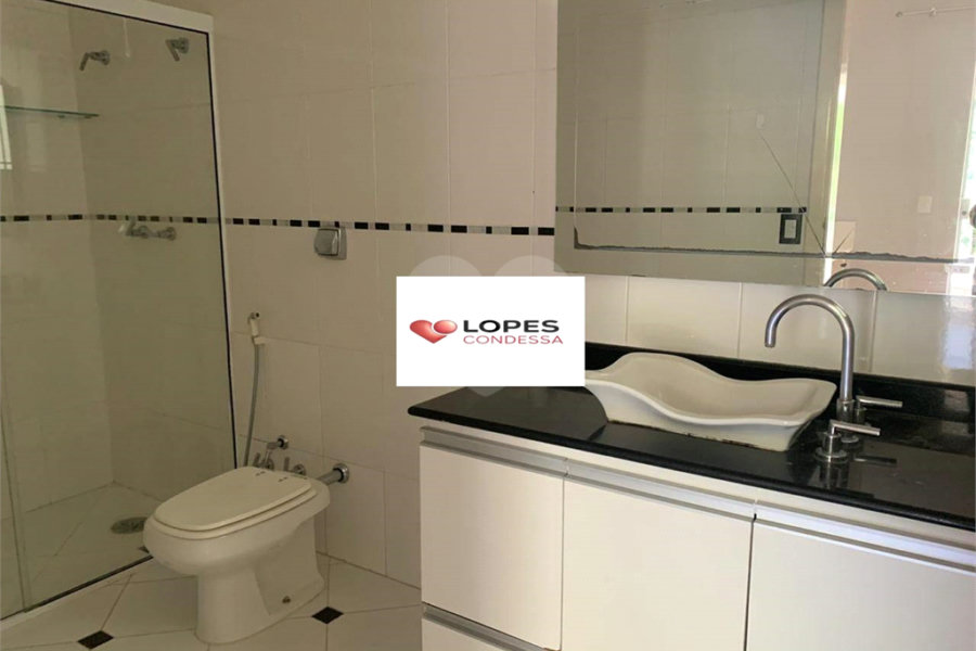 Casa à venda com 3 suítes no condomínio Alpes da Cantareira, Mairiporã - SP