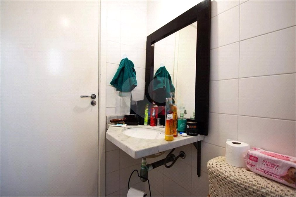 Apartamento à venda com 2 quartos, sendo 1 suíte, em Pinheiros, São Paulo, SP