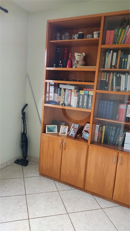 Casa à venda com 3 quartos em Jardim Cumbica, Guarulhos, SP