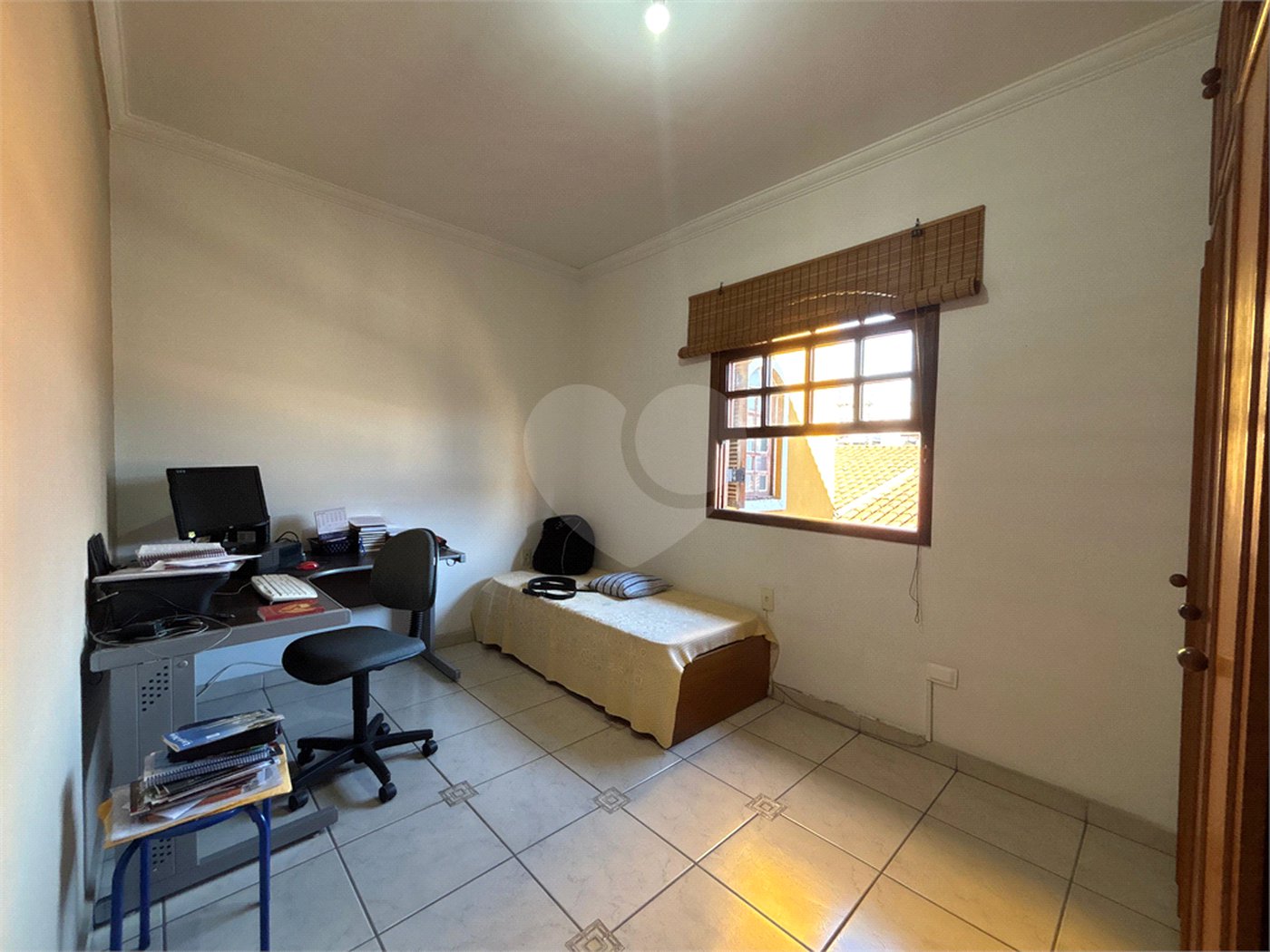 Casa à venda com 3 quartos, sendo 1 suíte, em Vila Galvão, Guarulhos, SP