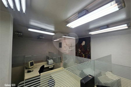 Casa à venda com 8 quartos, sendo 2 suítes, em Indianópolis, São Paulo, SP