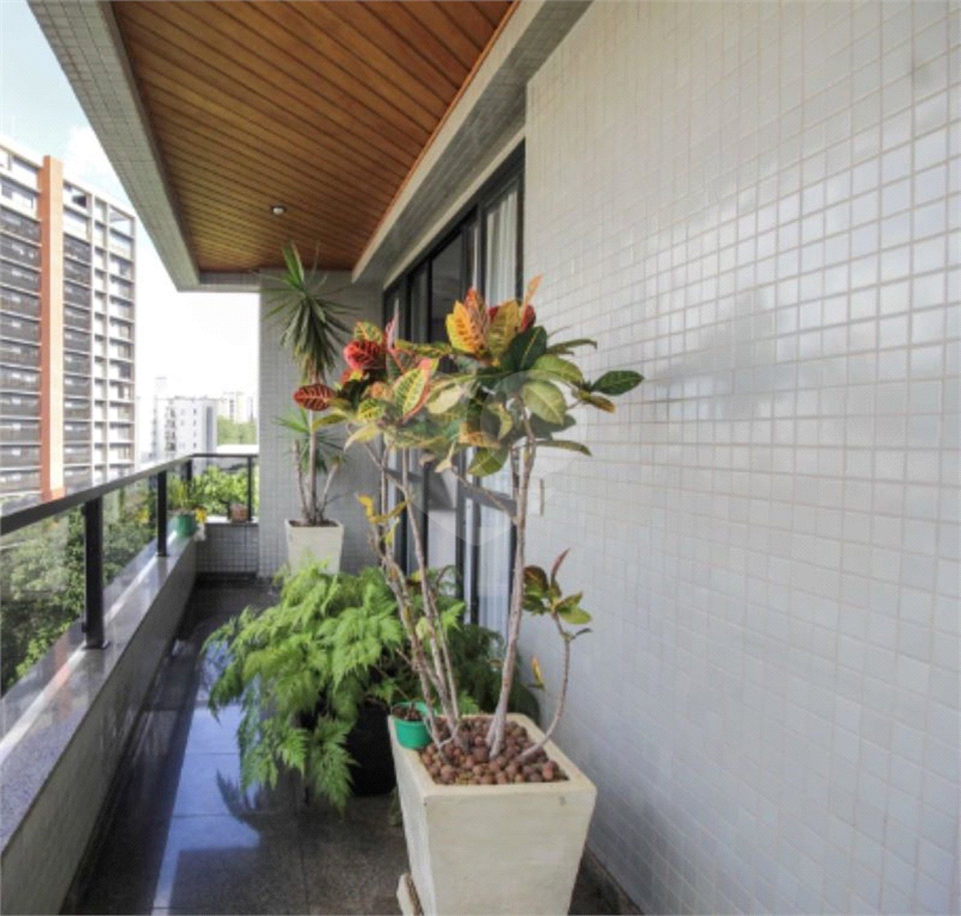 Apartamento à venda com 3 suítes em Vila Andrade, São Paulo, SP