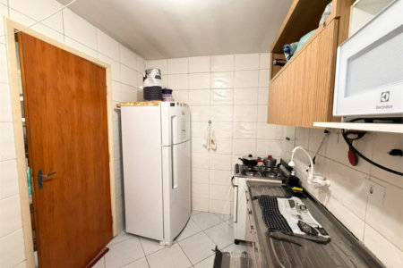 Casa à venda com 2 quartos no condomínio Dora, Guarulhos - SP