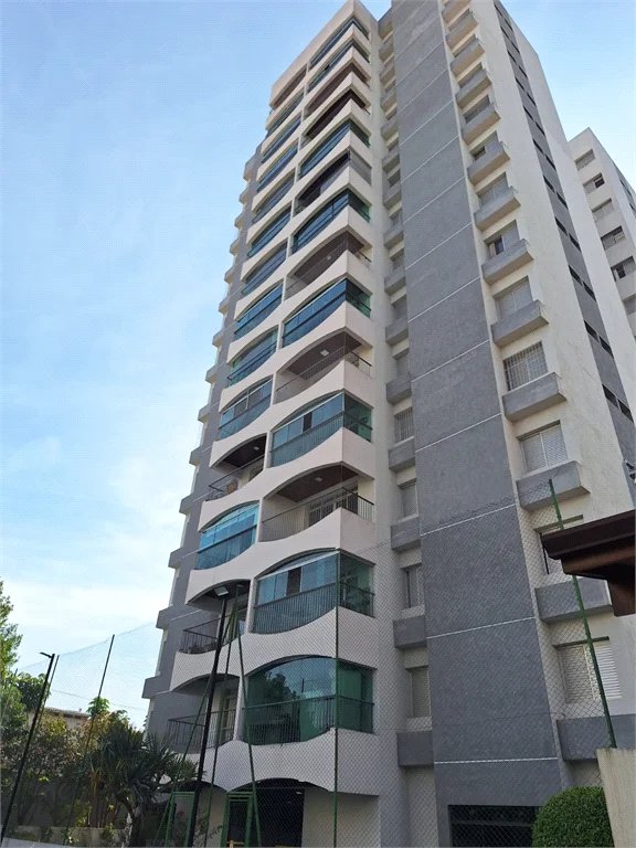 Apartamento à venda com 3 quartos, sendo 1 suíte,  em Vila Polopoli, São Paulo, SP